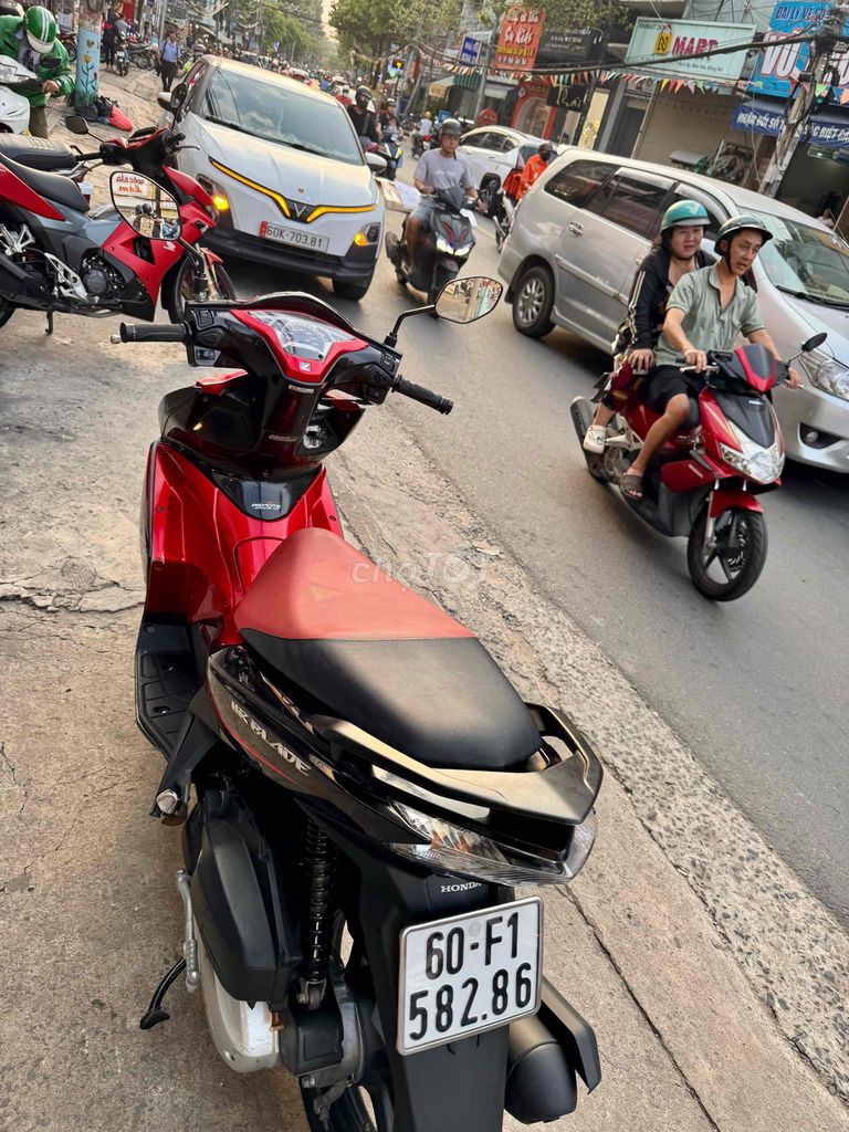 🟢🟢 AB 125 Đỏ đen đký T12/2014 rất đẹp có góp. Mua bán Xe máy tại Thành phố Biên Hòa Đồng Nai được đăng bởi XE MÁY CŨ THÀNH MỸ  hình 6