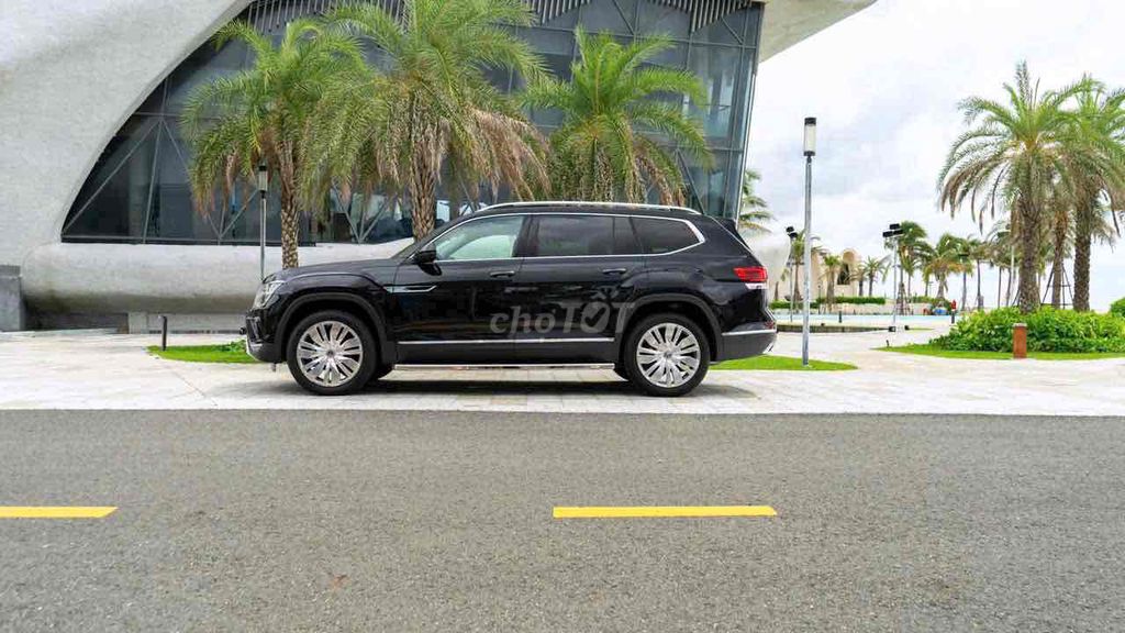 Volkswagen Teramont President Đen. Mua bán Ô tô tại Quận 5 Tp Hồ Chí Minh được đăng bởi Hưng Trang Volkswagen hình 13