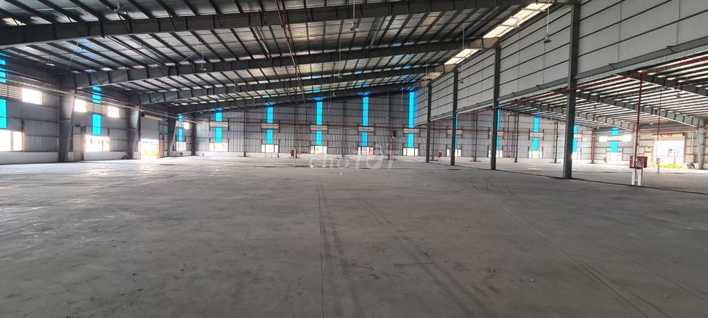 Cho thuê kho xưởng KCN Long Hậu, Long An kv: 10.000m2, xưởng : 3.000m2