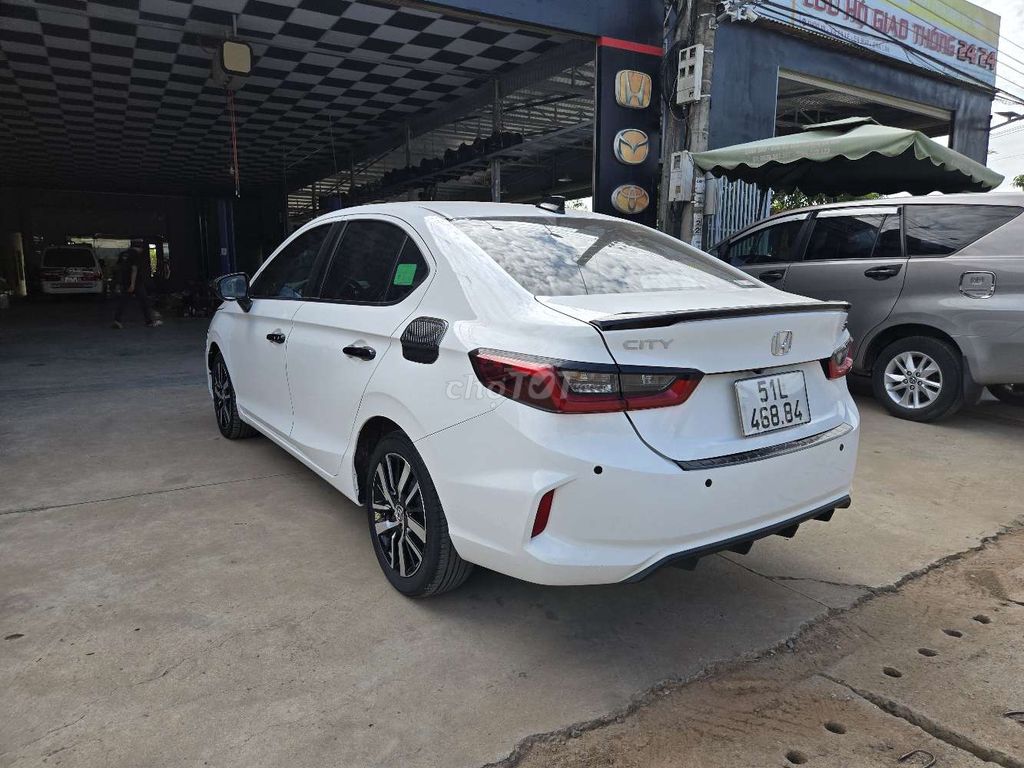 Honda City 2021 1.5 RS - 30000 km. Mua bán Ô tô tại Huyện Ea Súp Đắk Lắk được đăng bởi Quang thiện hình 2