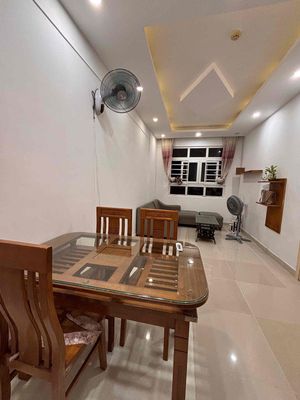 Cho thuê căn hộ Sunview Town 2PN full NT giá 7.5tr