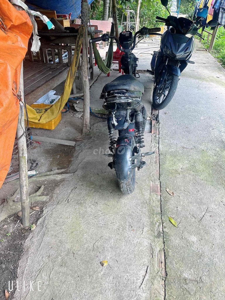 xe đạp điện cũ 133s còn hoạt động tốt mới thay vỏ. Mua bán Xe điện tại Huyện Long Hồ Vĩnh Long được đăng bởi Hung thanh hình 4