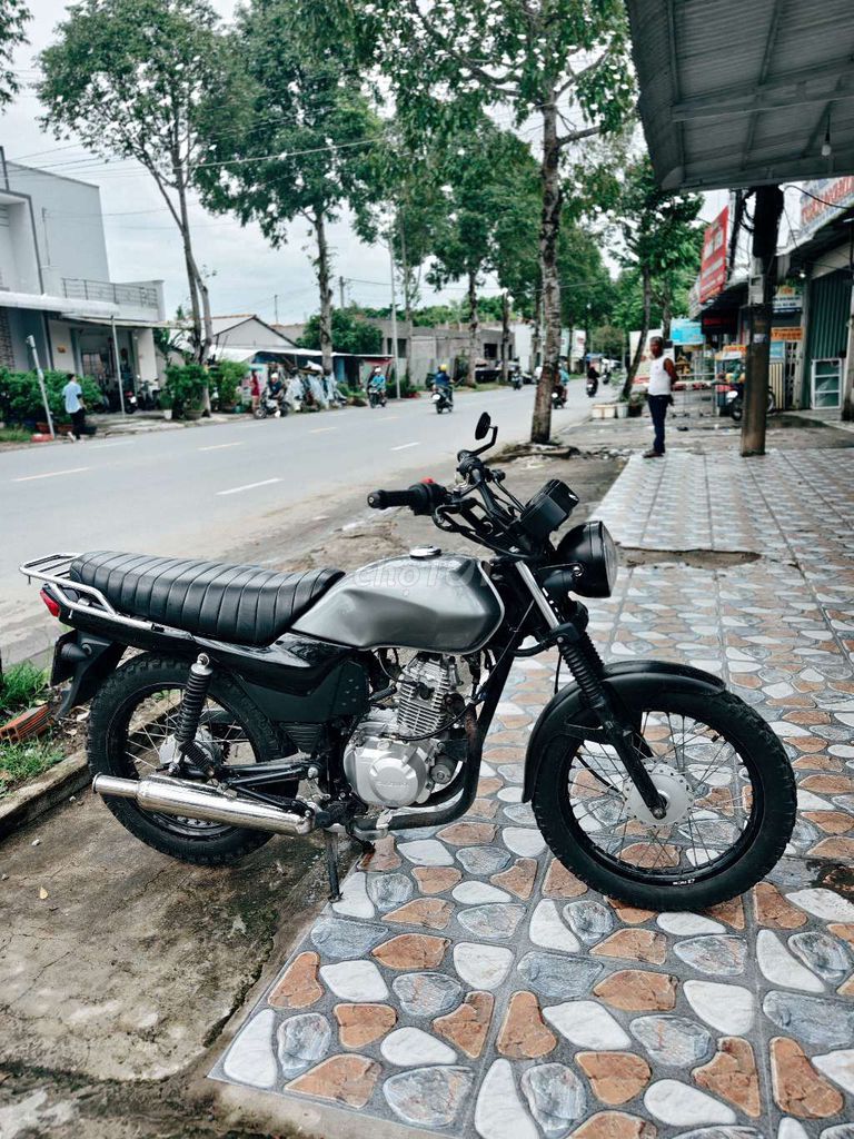Suzuki GD110 lên Tracker. Mua bán Xe máy tại Thành phố Sóc Trăng Sóc Trăng được đăng bởi FmC hình 2