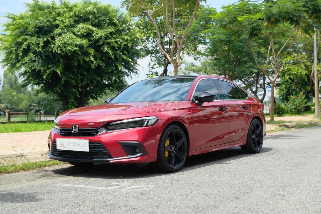 Civic RS Đỏ 2023- 34000 km, Trang bị trên 50 Trieu. Mua bán Ô tô tại Quận 7 Tp Hồ Chí Minh được đăng bởi SHOWROOM HONDA ÔTÔ QUẬN 7 hình 7