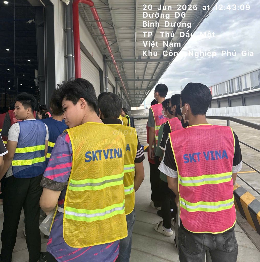 Bình Dương | Nhân Viên Kho Shopee Mega SOC. Việc làm tại Thị xã Bến Cát Bình Dương được đăng bởi Công ty TNHH SKT Vina hình 2