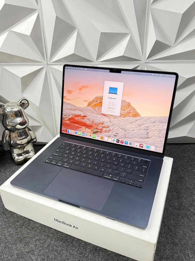 Apple MacBook Air M4 15.6 inch 16GB/512GB. Mua bán Laptop tại Quận Thanh Xuân Hà Nội được đăng bởi Ph Anh Khoa  hình 1