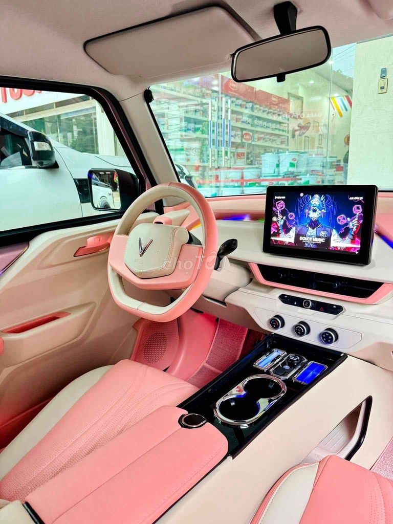 VF3 SẲN XE GIAO NGAY-ĐƯA 42TR-LÁI XE "VỀ NHÀ" BẠN. Mua bán Ô tô tại Quận 1 Tp Hồ Chí Minh được đăng bởi KỲ hình 9