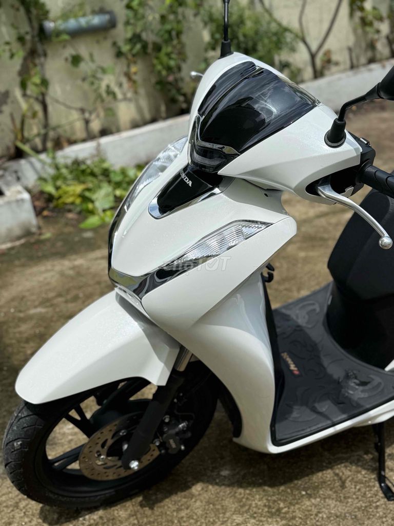 BÁN SH125i. Mua bán Xe máy tại Huyện Châu Thành Bến Tre được đăng bởi Nguyễn Châu hình 5