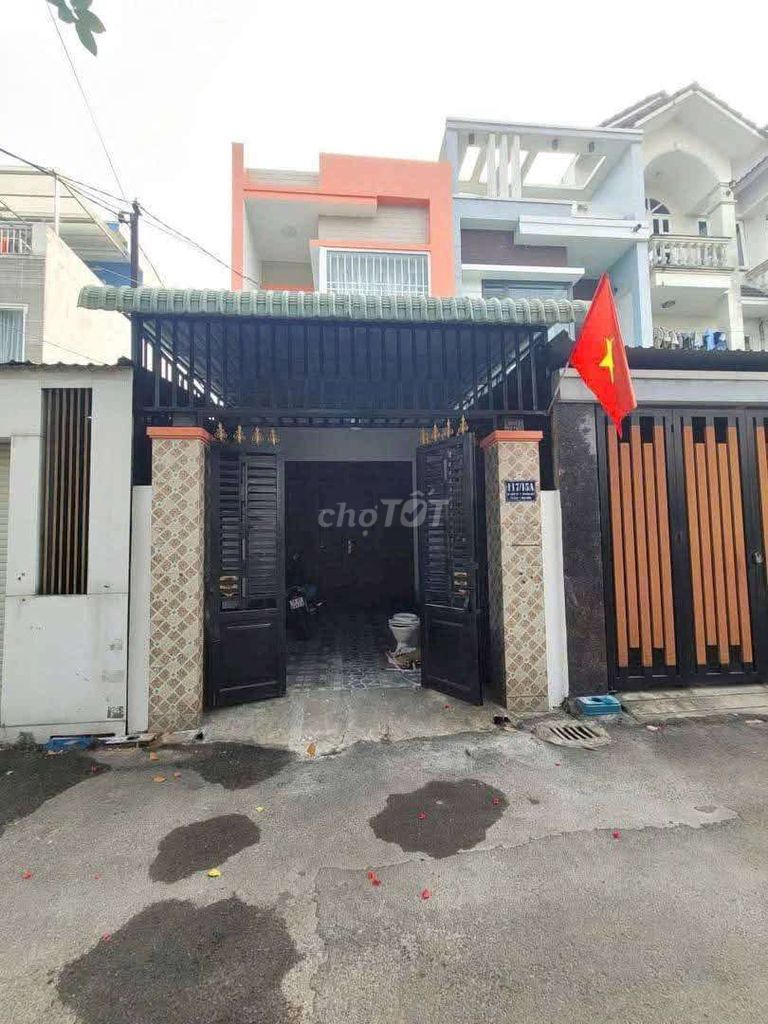 Nhà lầu hoàn công gần chợ Dĩ An 1 giá 3 tỷ 950 triệu