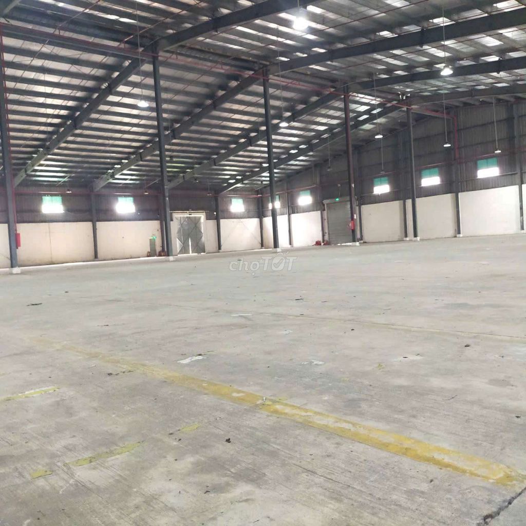 KHO XƯỞNG PCCC VÁCH TƯỜNG ( 1.500m2 ) ĐƯỜG CONTAINER