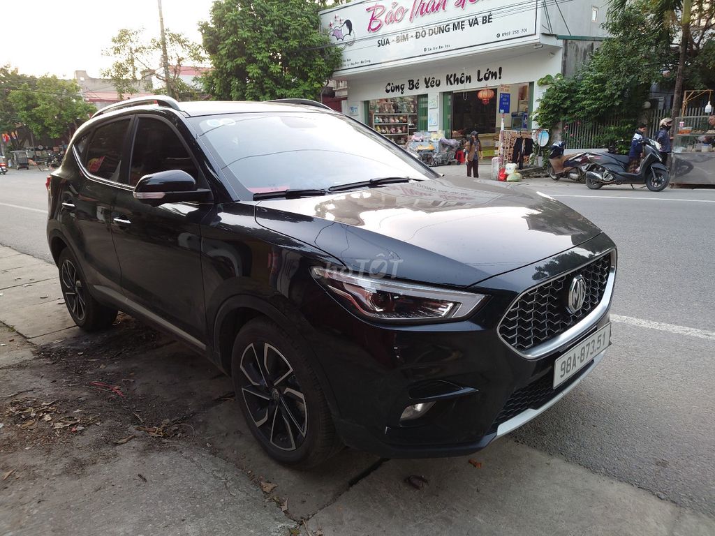MG MGZS 2023 Luxury 1.5 AT 2WD - 8000 km. Mua bán Ô tô tại undefined undefined được đăng bởi Thanh Tùng hình 2