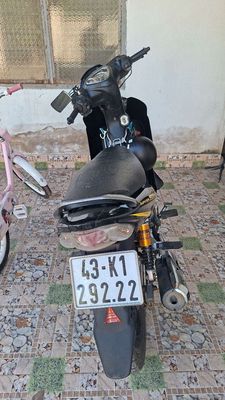 Yamaha Jupiter Gravita Đen
