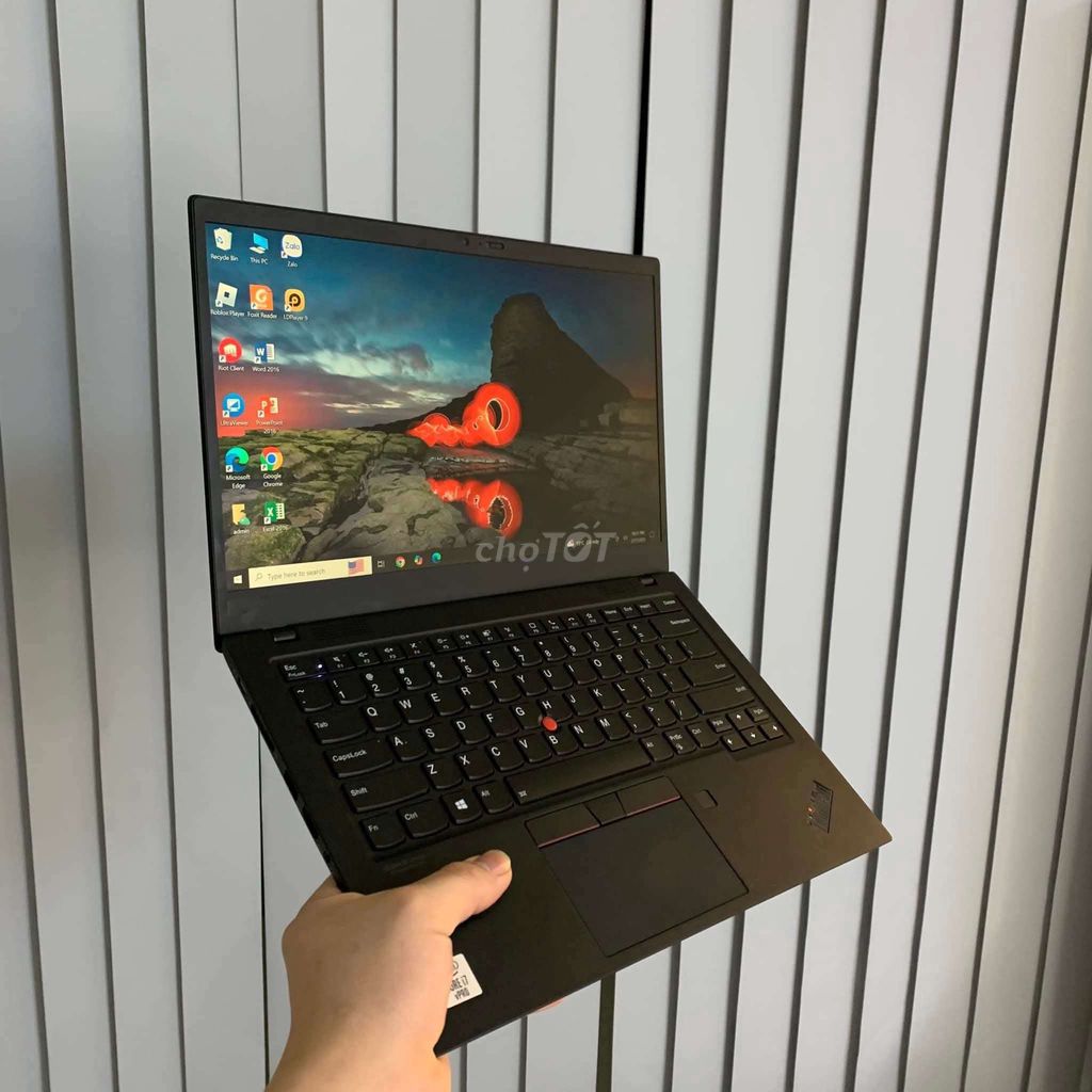 Thinkpad X1 Gen 8