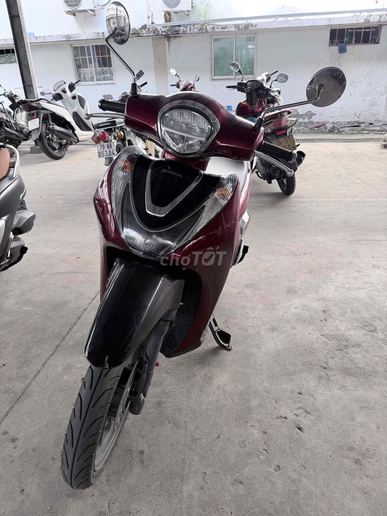 Honda SH Mode 2020 ABS đặc biệt Đỏ. Mua bán Xe máy tại Thành phố Thuận An Bình Dương được đăng bởi Mai Khanh hình 2