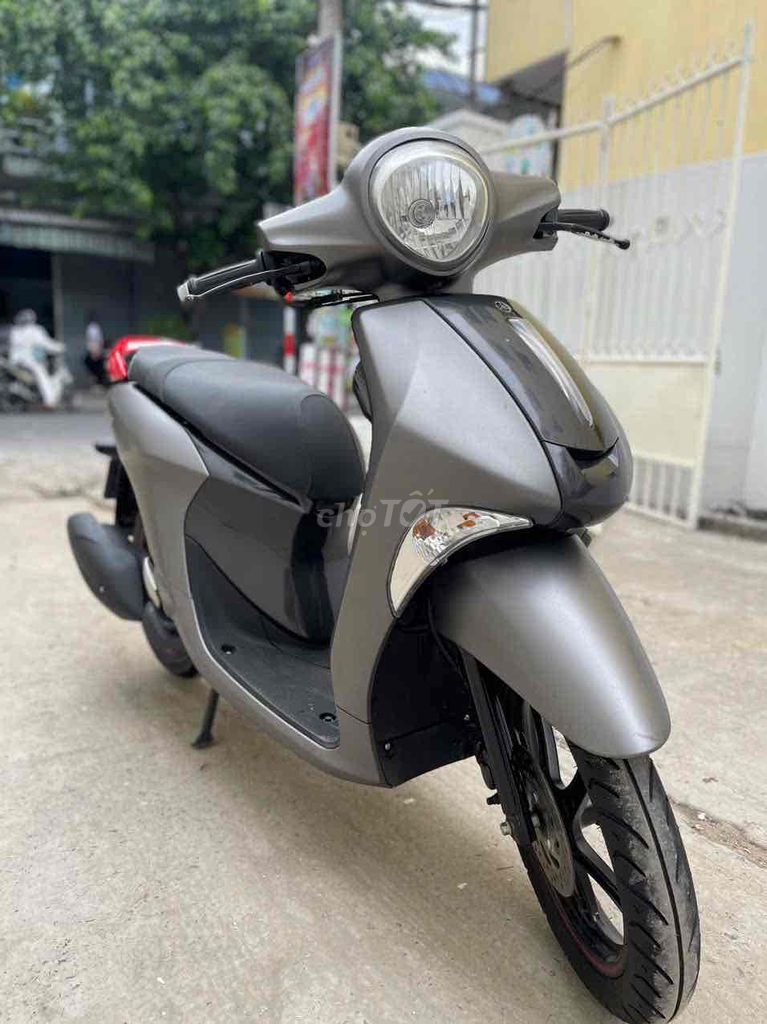 Скутер Yamaha Janus матовый черный