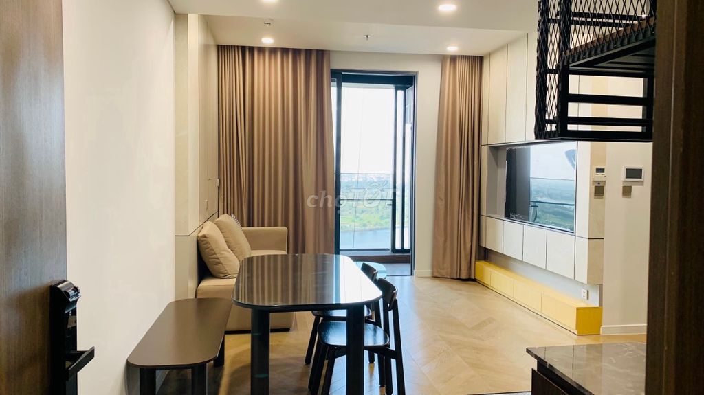 BÁN GẤP!  2 phòng ngủ,LUMIERE RIVERSIDE,View Sông, GIÁ: 10,185tỷ allin