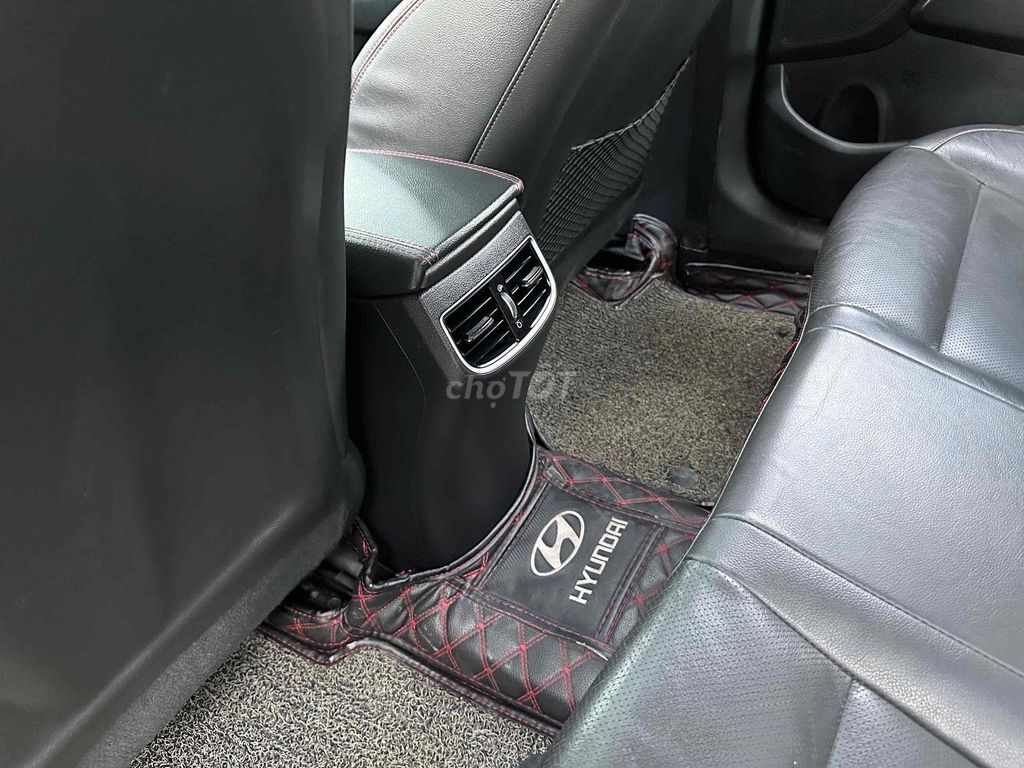 Elantra 2019 Sport 1.6T 80000 km. Mua bán Ô tô tại Quận Hoàng Mai Hà Nội được đăng bởi Dong Doanh hình 16