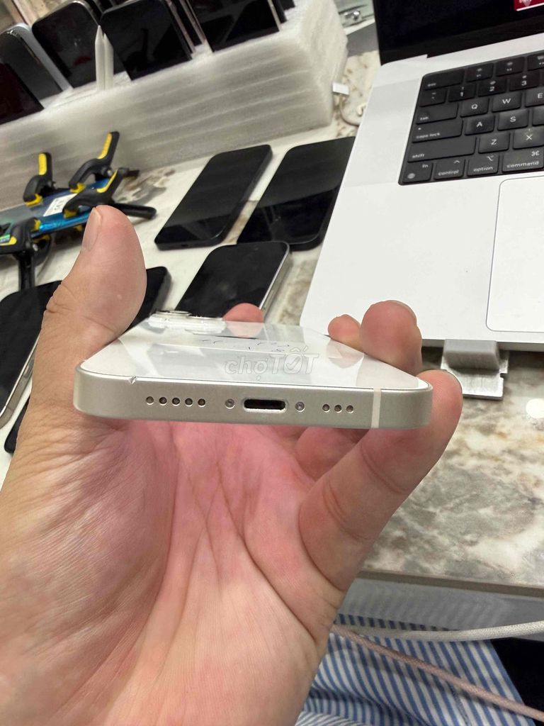 Apple iPhone 14 128GB Trắng Hàn Quốc. Mua bán Điện thoại tại Huyện Thanh Trì Hà Nội được đăng bởi Đoàn Xuân Tùng hình 1