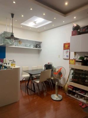 BÁN CĂN HỘ RỘNG 90M2 CHUNG CƯ NGÔ GIA TỰ Q10 – 3PN 2WC TẦNG CAO
