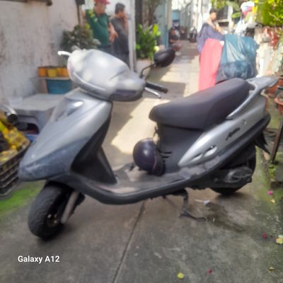 XE KO SU DUNG. Mua bán Xe máy tại Quận 3 Tp Hồ Chí Minh được đăng bởi Minh Văn Chung hình 1