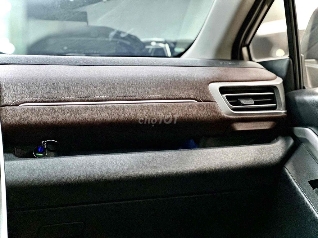 🚘 Toyota Innova 2024 Cross 2.0 CVT - 18.000 km. Mua bán Ô tô tại Thành phố Thủ Đức Tp Hồ Chí Minh được đăng bởi Tấn Lợi  hình 18