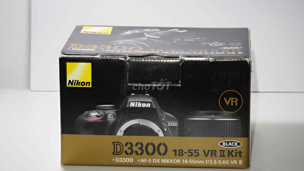 Nikon 3300 + Lens Kit( Like New) Full Box.