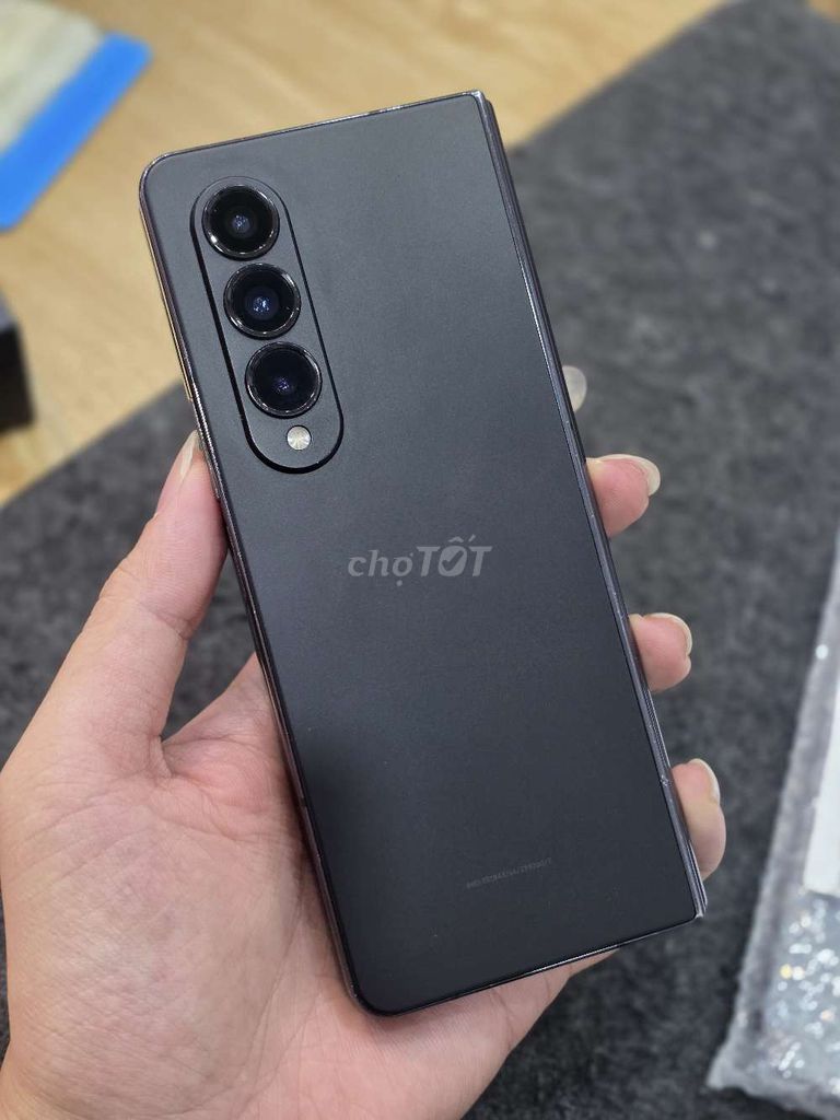 Samsung Galaxy Z Fold4 256GB. Mua bán Điện thoại tại Quận 10 Tp Hồ Chí Minh được đăng bởi Trần Anh Tuấn hình 1