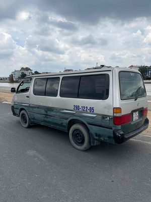 Toyota Hiace 2003 Van 3 chỗ - 100000 km. Mua bán Ô tô tại Quận 12 Tp Hồ Chí Minh được đăng bởi An hình 1
