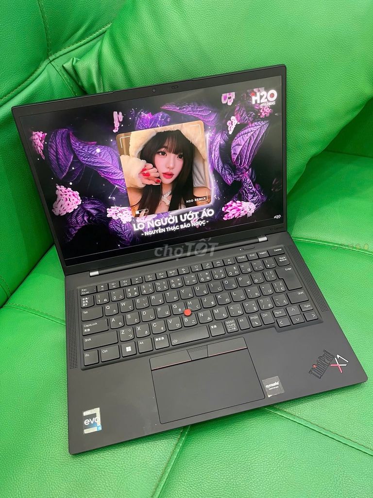 ThinkPad X1 Carbon Gen 10 i5 16/256 14 inch FHD+. Mua bán Laptop tại Quận Hà Đông Hà Nội được đăng bởi Hội Đồ Điện Tử hình 1