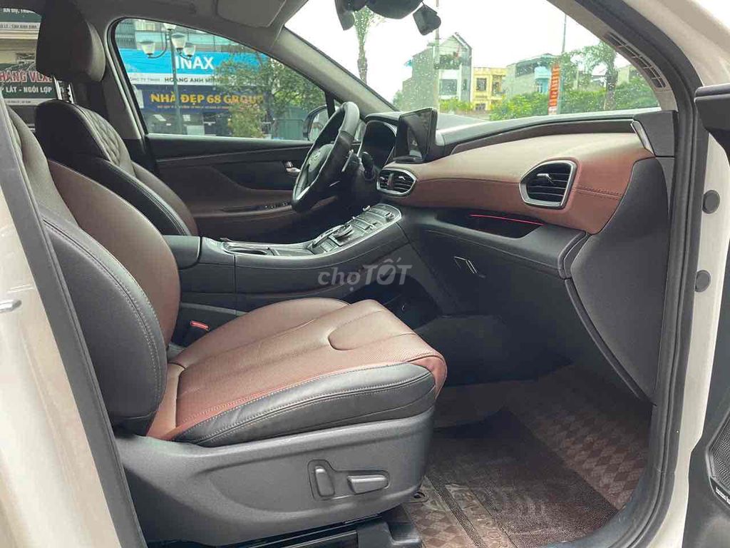 Hyundai Santa Fe 2024 2.2 Dầu Cao Cấp - 9000 km. Mua bán Ô tô tại Quận Long Biên Hà Nội được đăng bởi Bùi Đình Thông hình 8