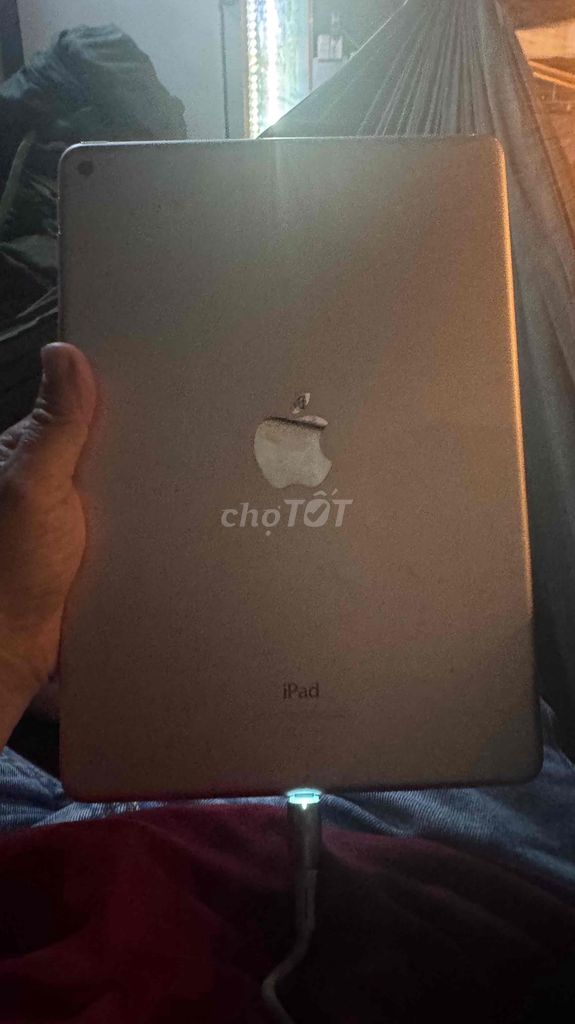 air 2 full vân icloud chính chủ