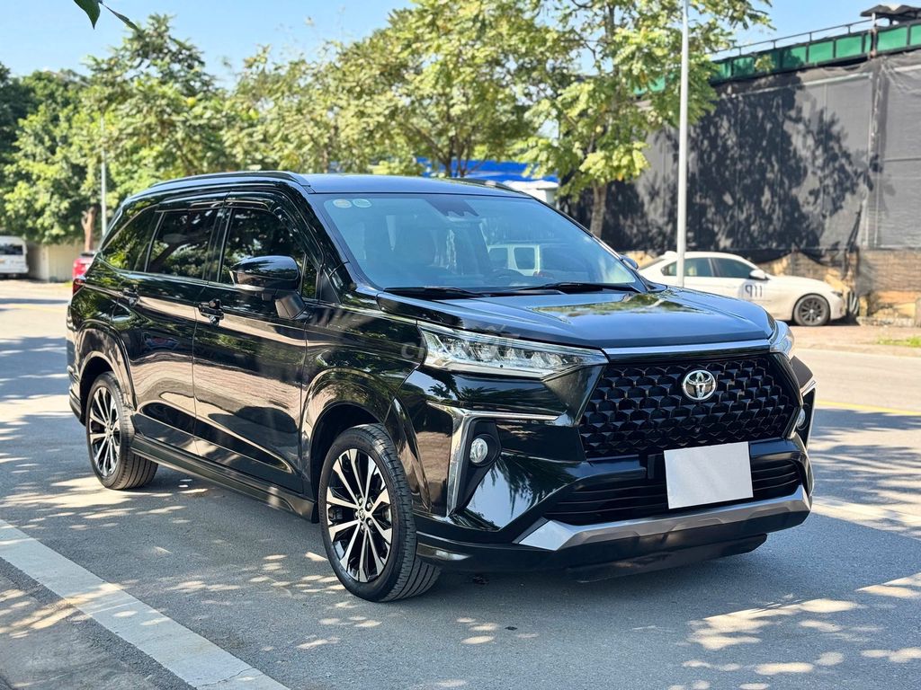 Toyota Veloz Cross CVT Top 2022. Mua bán Ô tô tại Quận Long Biên Hà Nội được đăng bởi Long Biên Cars hình 4