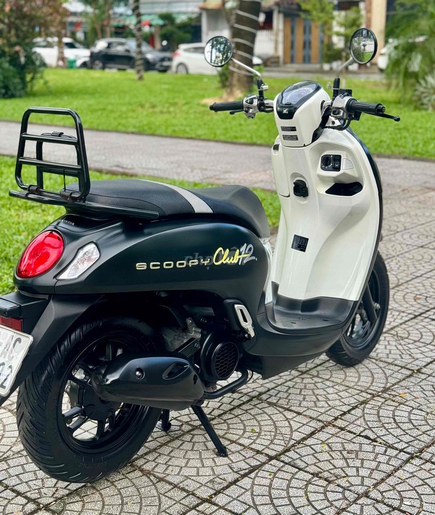 Honda Scoopy Club 12 2024 Đen trắng 9000km. Mua bán Xe máy tại Quận Sơn Trà Đà Nẵng được đăng bởi Anh Thành hình 4