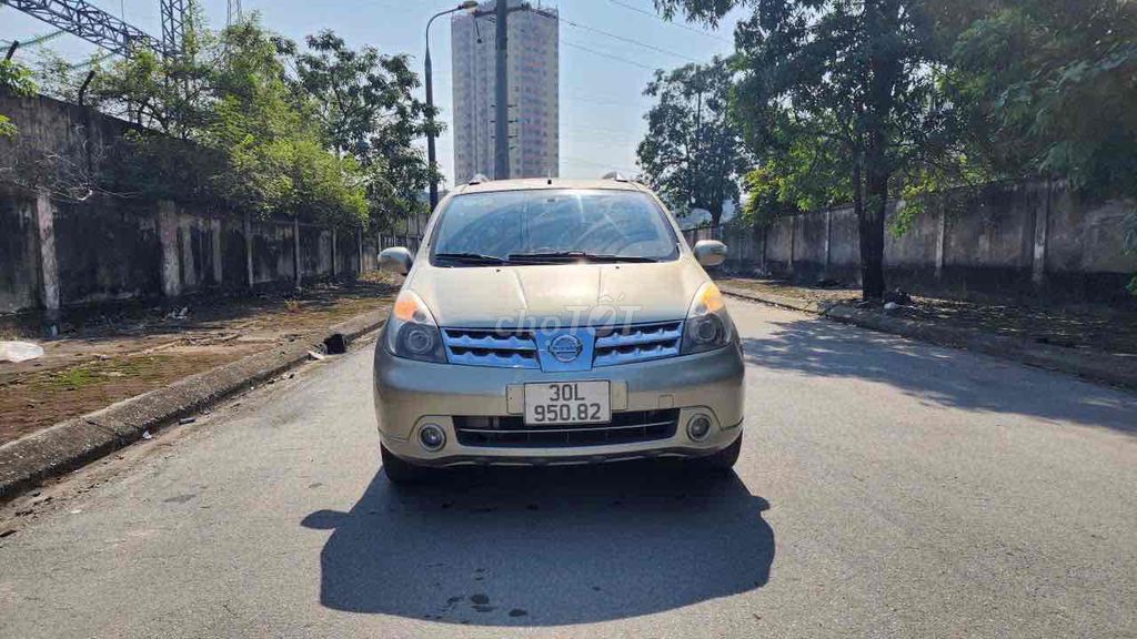 Nissan Livina 7 chỗ màu Vàng cát. Mua bán Ô tô tại Quận Hà Đông Hà Nội được đăng bởi Hiệp Xoăn Hà Đông hình 2