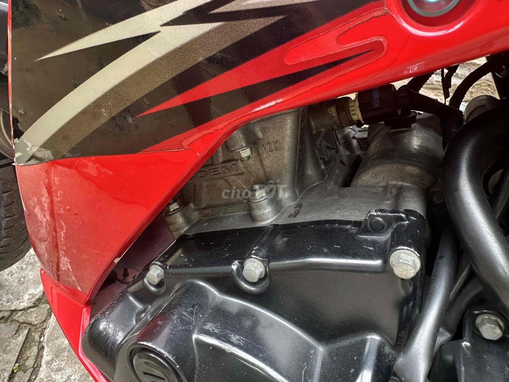 Suzuki Satria 2019 Đỏ Đen Zin. Mua bán Xe máy tại Quận Ô Môn Cần Thơ được đăng bởi Minh thuận ô môn hình 7