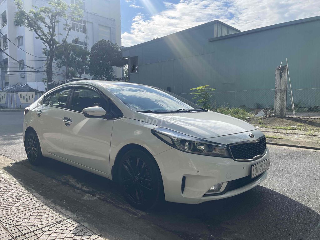 Kia Cerato 2016 1.6 AT bản full. Mua bán Ô tô tại Quận Thanh Khê Đà Nẵng được đăng bởi Hoang Hieu Hung  hình 1