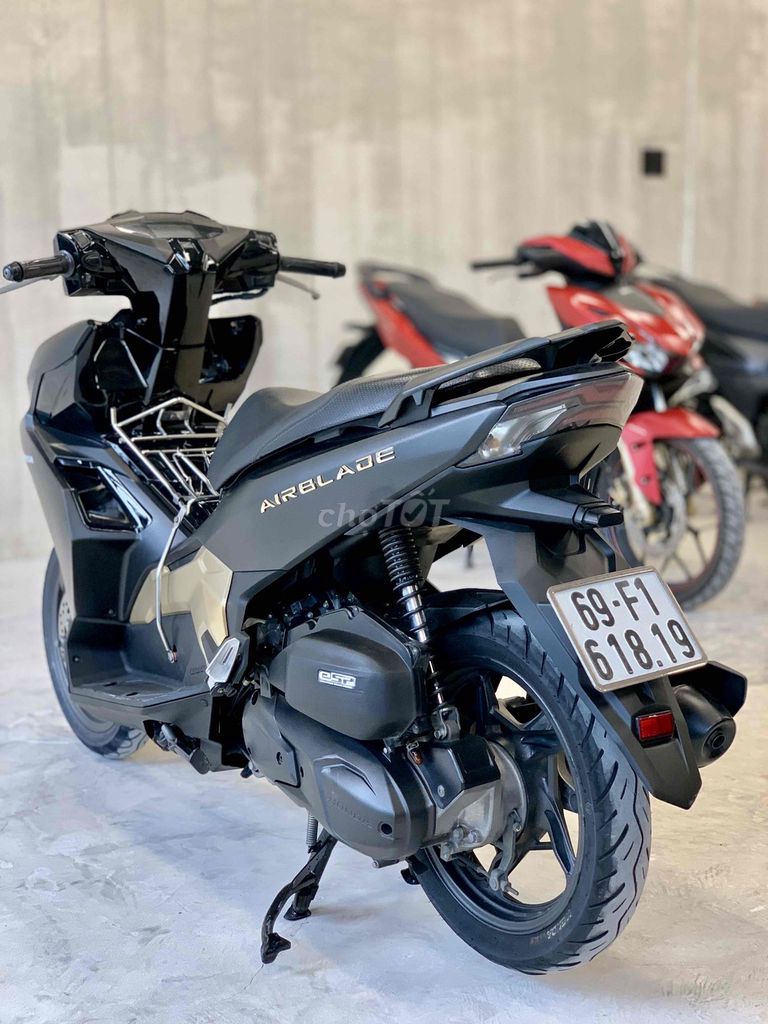 Honda Air Blade 125 2020 – Biển 69 – Chính Chủ Zin. Mua bán Xe máy tại Thành phố Thủ Đức Tp Hồ Chí Minh được đăng bởi Khương Phan hình 15