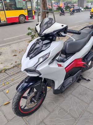 Honda Air Blade 125 2020 Trắng. Mua bán Xe máy tại Quận Cầu Giấy Hà Nội được đăng bởi phạm hưng