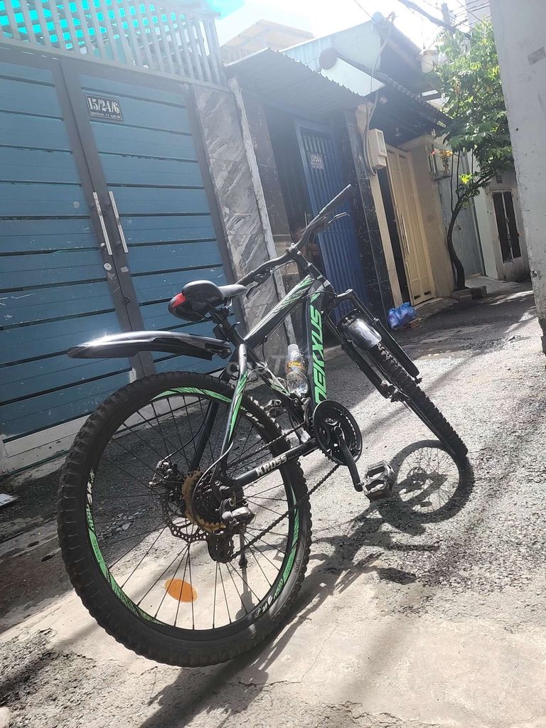 Thanh lý xe leo núi. Mua bán Xe đạp tại Quận Gò Vấp Tp Hồ Chí Minh được đăng bởi Thu Nguyen hình 2