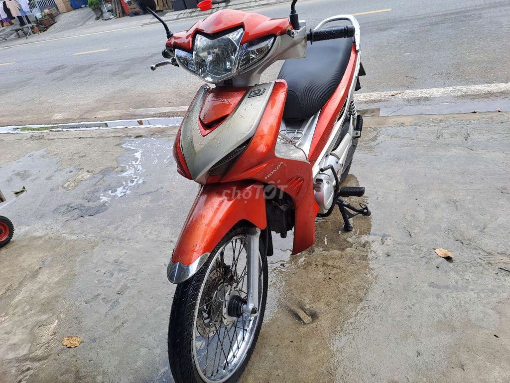 Xe tay ga Honda Fi. Mua bán Xe máy tại Thành phố Thủ Dầu Một Bình Dương được đăng bởi nguyễn văn thành hình 1