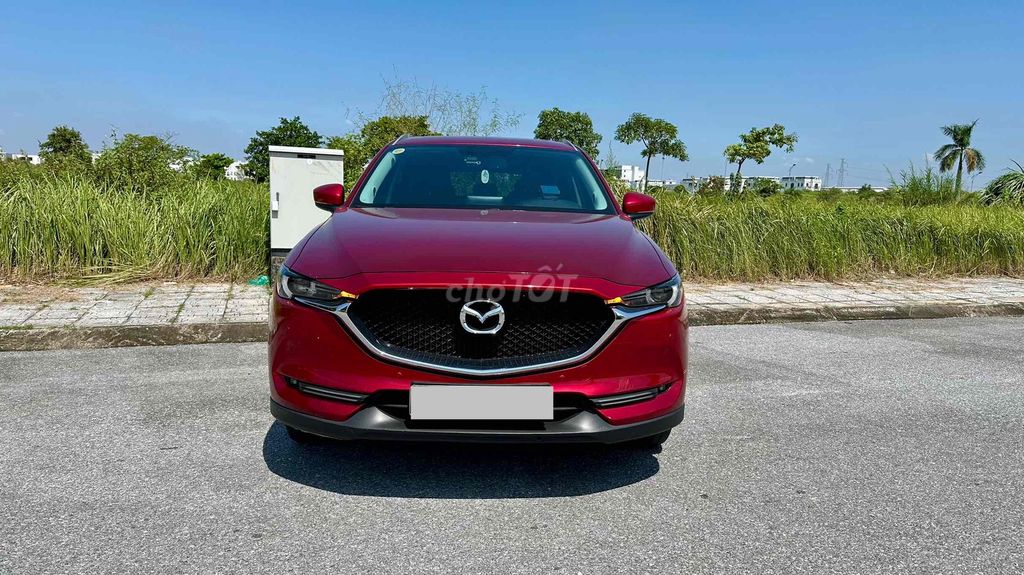 Mazda CX5 2.0 Luxury 2023 красный 70 000 км