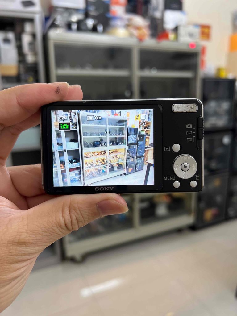Máy Ảnh Sony W350. Mua bán Máy ảnh, Máy quay tại Quận Cầu Giấy Hà Nội được đăng bởi Vũ Tiệp Camera hình 2
