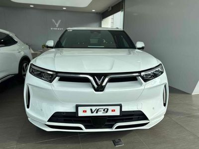 VF9 MỚI 100% CẢM GIÁC KHÁC BIỆT PHIÊN BẢN CŨ!. Mua bán Ô tô tại Quận 7 Tp Hồ Chí Minh được đăng bởi Kỳ Nguyễn VinFast