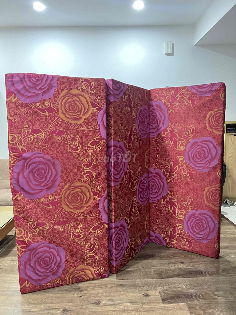 Đệm bông ép 1m6x1m8 Đỏ hồng Đã sử dụng. Mua bán Giường, chăn ga gối nệm tại Quận Nam Từ Liêm Hà Nội được đăng bởi Nguyen Tung hình 1