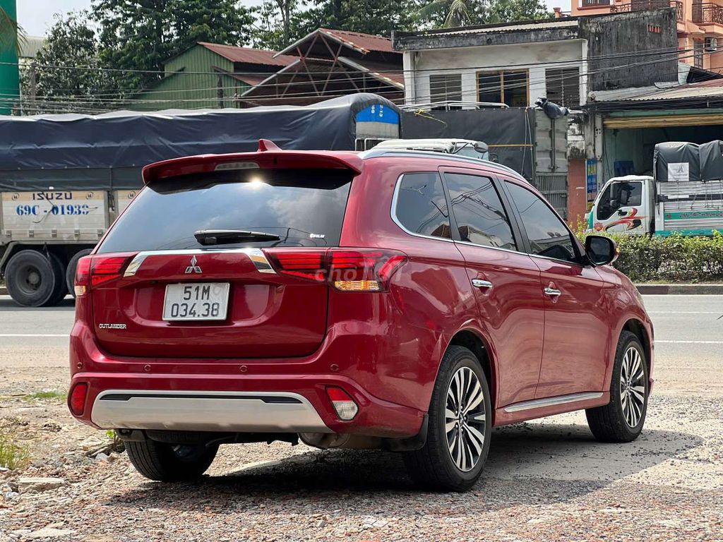 SIÊU LƯỚT MITSUBISHI OUTLANDER 2022 2.0 CVT. Mua bán Ô tô tại Thành phố Thuận An Bình Dương được đăng bởi BÌNH VÌNH PHÚ CHUYÊN XE LƯỚT BAO TEST HÃNG  hình 3