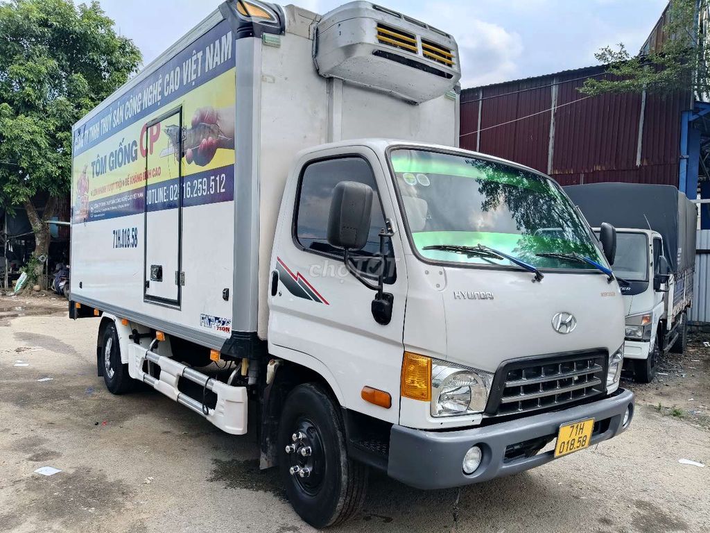 Hyundai 3t5 đông lạnh 2014, thùng 2 đáy cao 2,2m. Mua bán Xe tải, xe ben tại   được đăng bởi Lê văn Khoa  hình 3
