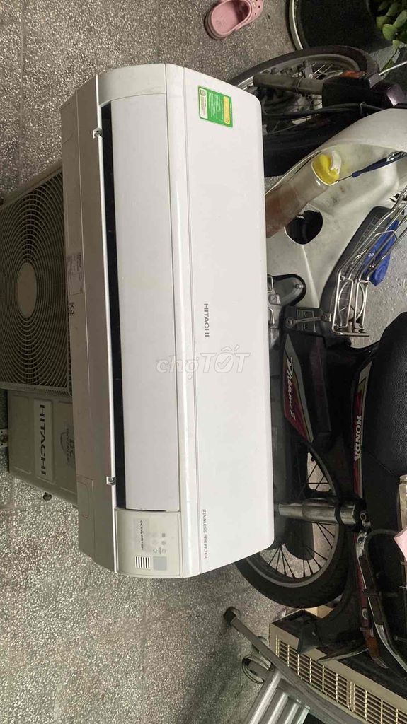 máy lạnh hitachi 1.5 hp inverter đẹp zin bh 1 năm