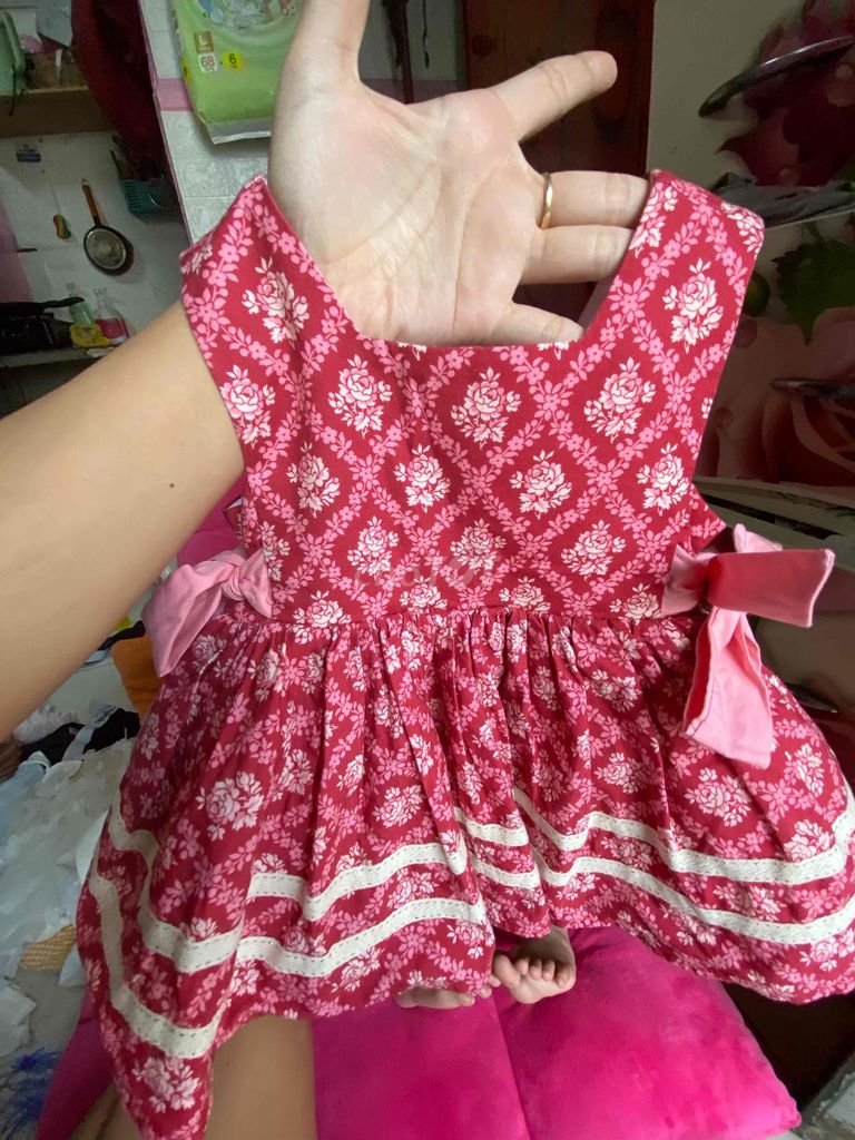 đầm em bé 6-8kg