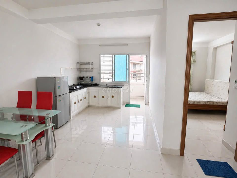Квартира в аренду 8xPluz, Truong Chinh-2BR, полностью меблированная цена аренды 7tr5