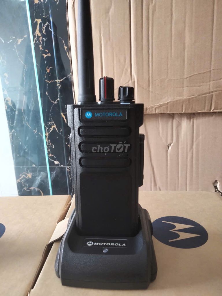 Bộ đàm Motorola RUM-2040-M Đen. Mua bán Đồ dùng văn phòng tại Thành phố Vũng Tàu Bà Rịa - Vũng Tàu được đăng bởi dathaco viet nam hình 1
